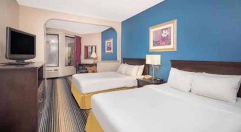 Hotel Baymont By Wyndham Laurel Extérieur photo