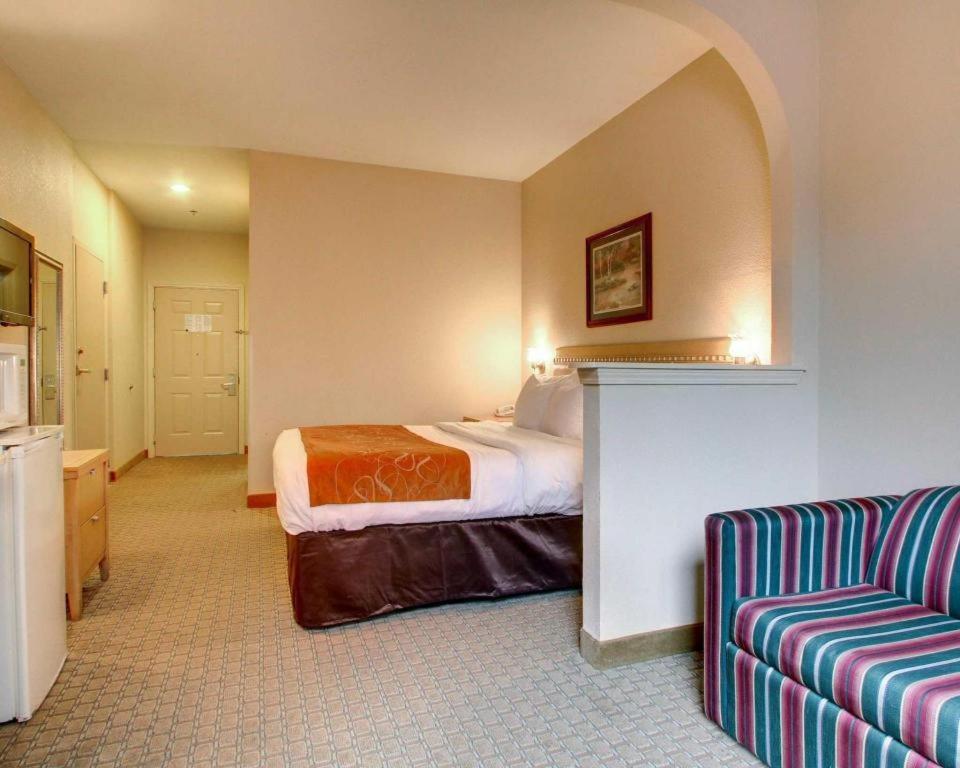Hotel Baymont By Wyndham Laurel Extérieur photo